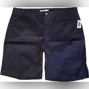 Old Navy Navy Blue Women's Flat Front Mid Rise Shorts. NWT. Size 18